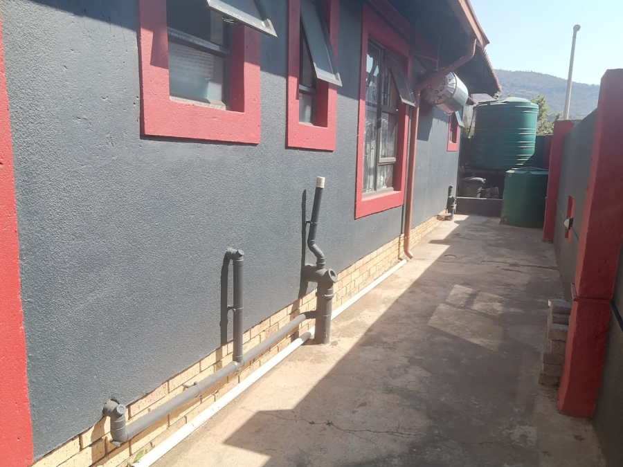 4 Bedroom Property for Sale in Tlhabane West North West